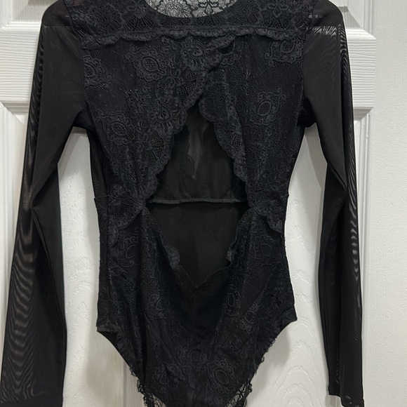 Gentle fawn black lace bodysuit size small - Picture 2 of 4